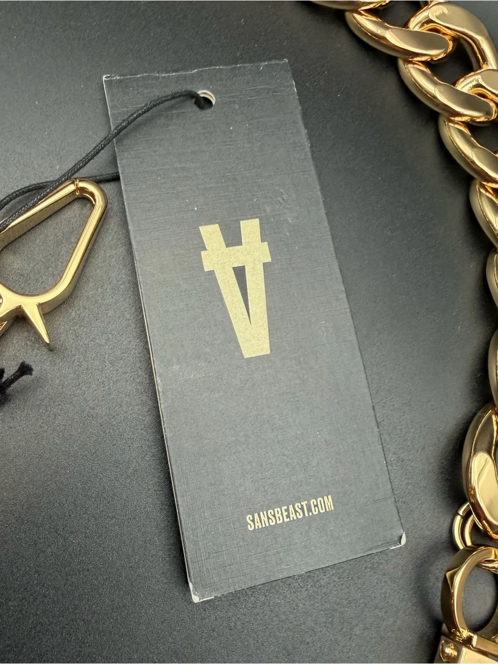 Sans Beast Elemental Chain Bag Strap in Shiny Gold #818. New with Tag!